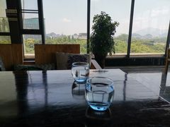 靠窗位-忆咖啡观景餐厅(桂林象山公园店)