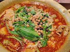-张翻越·川渝冒菜·武汉黑鸭煲(城北万象城店)
