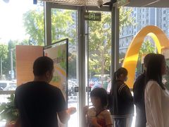 -麦当劳(北苑秋实路店)