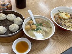 -珊珊小笼馆(仙霞路店)