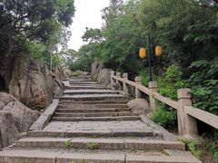-灵岩山风景区
