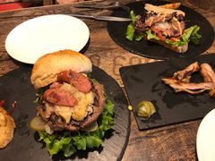 -HIGH FIVE哈福手工汉堡(桂林路店)