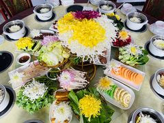 -华强阁菊花宴自助火锅店
