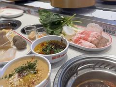 -龍歌自助小火锅(市南金茂湾店)