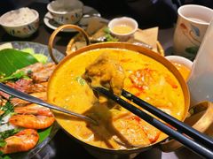 -大头虾越式风味餐厅(光明广场店)