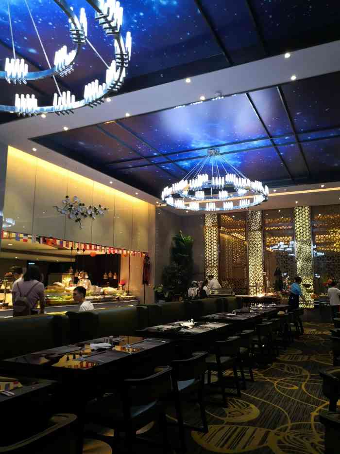 顺德华美达酒店环球自助餐厅