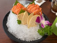 三文鱼-东海怡品海鲜豆捞(舟宿夜江店)