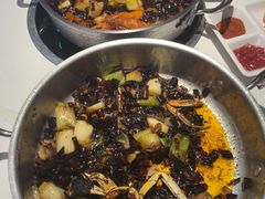 -七欣天香辣蟹火锅(闵行浦江欢乐颂店)