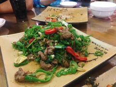 -萨宁音登锡伯风味餐厅(一楼店)