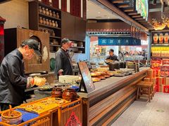 -吃饭皇帝大土家民族菜(荟聚店)