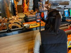 -伍忠号黄家烤肉正宗楼