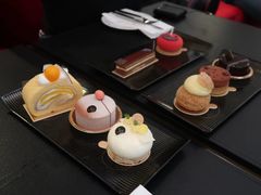 -Salon de The de Joel Robuchon(外滩18号店)