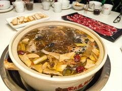 -土连锅·现熬养生汤锅(梁家巷店)