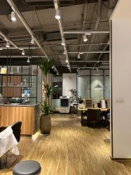 -Mentor Hair Salon