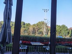 -The BREW·酿餐厅(浦东嘉里大酒店)