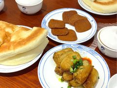 -汪一挑馄饨(老街店)