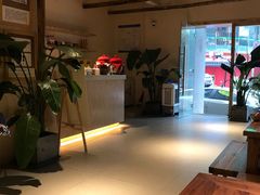 -白乐天毛肚火锅馆(解放碑店)