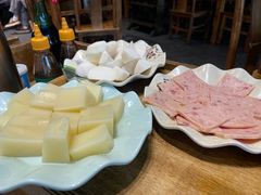 -肖肖酸萝卜鱼火锅(总店)