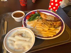 -皇室宴会厅(香港迪士尼乐园)