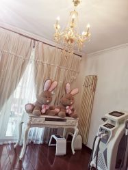 -美肤盾祛痘·问题肌头疗管理中心