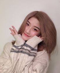 -AYO SALON