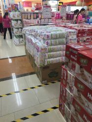 点击看大图 环境-孩子王童乐园(武汉永旺店)