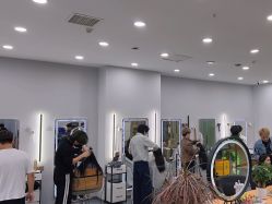 -藤野造型烫染·漂发
