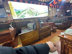 -嘎咓讓咘藏餐厅(团结新村店)