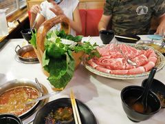 -牛魔王时尚回转餐厅