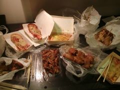 -六合夜市