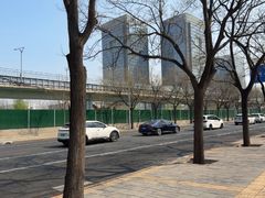 -清华东路西口(地铁站)