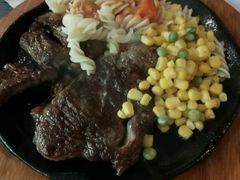 -豪客来牛排(中央花苑店)