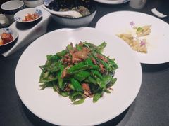 -凤凰湘语·平价海鲜餐厅(浦东旗舰店)