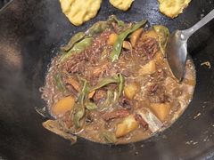 -哈尔滨烧烤·山河村铁锅炖(交大店)