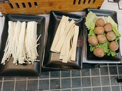 -云晓光头烧烤吧(盛夏店)