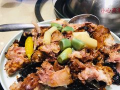 流亭猪蹄-船梆煮•蒸汽海鲜·生腌干蒸(五四广场店)