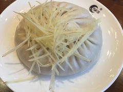 陈士荣蟹黄汤包-鸿运酒楼