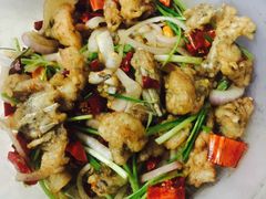 -虾弄弄海派小龙虾·牛羊蝎子火锅