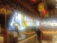-头上红煨盐鸡·非遗院子餐厅