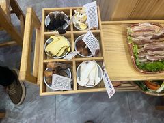 -阿婆情腊排骨火锅(金虹路店)