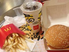 -麦当劳(新洲南路店)