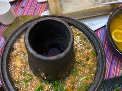 -香巴拉云南餐厅(华莱坞店)