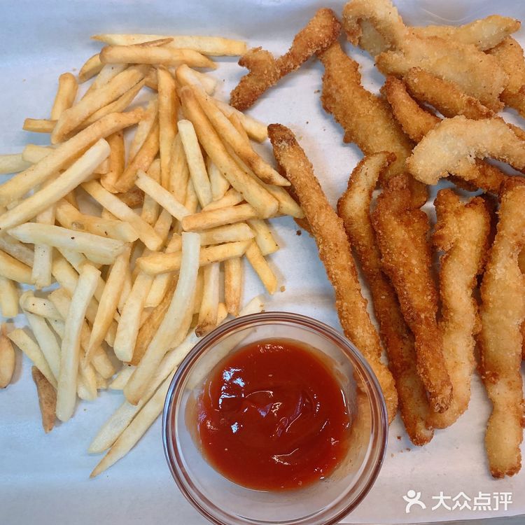 自制炸物拼盘㊙️