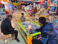 -汤姆熊欢乐世界(滨江店)
