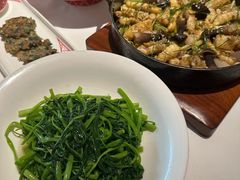 清炒时蔬-谭厨中山传家菜.乳鸽.脆鲩鱼(华强北中航城店)