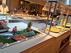 自助取餐区-青岛金沙滩希尔顿酒店·自助餐厅