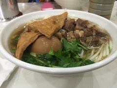 -花溪王记牛肉粉(四季花溪商场店)