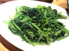 -唐伯虎新派湘菜馆(石夏时代广场店)