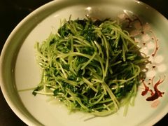 蒜香生炒时令时蔬-北京王府井希尔顿酒店·秦唐中餐厅Chynna