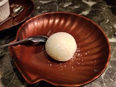 -牛YO寿喜烧·铁板烧和牛火锅自助(市府恒隆店)